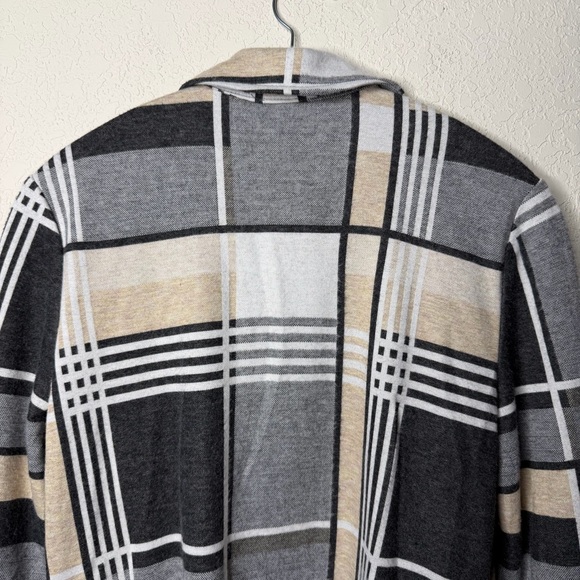 NWT Frank Lyman Plaid Knit Open Front Knit Cardigan Jacket - Picture 7 of 10